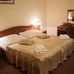 Otel Fortuna 3*
